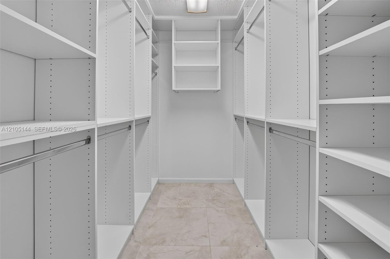 4256 Gleneagles Drive gallery image #41