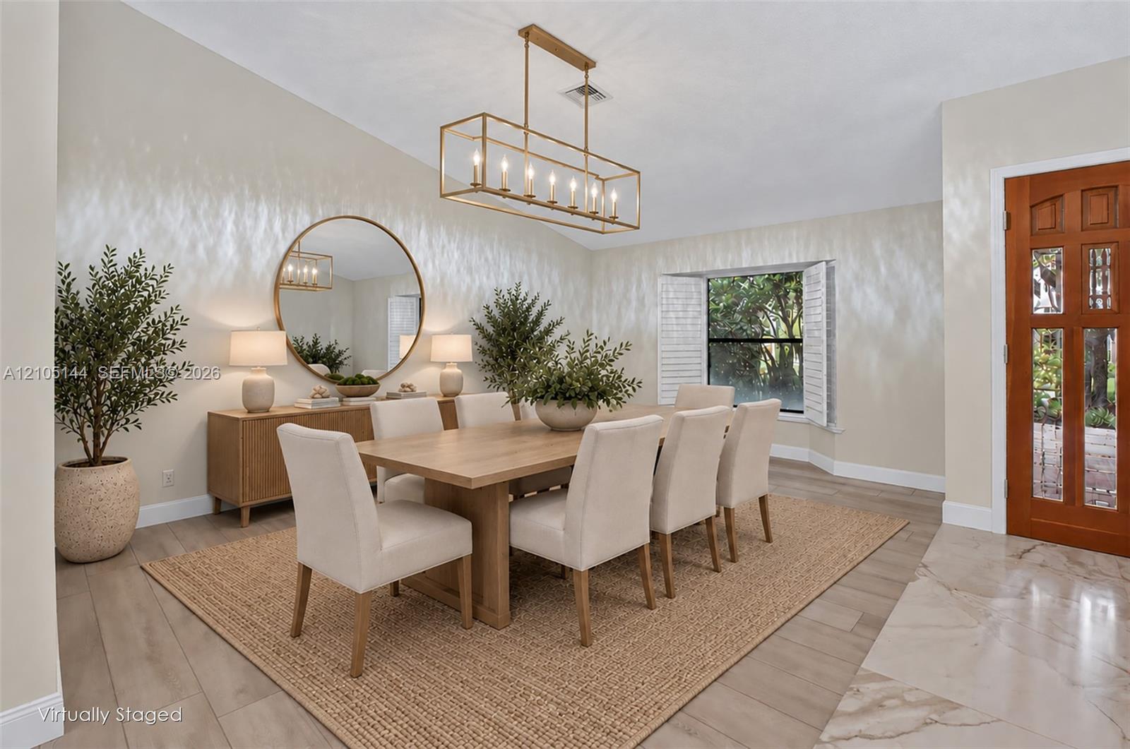 4256 Gleneagles Drive gallery image #5