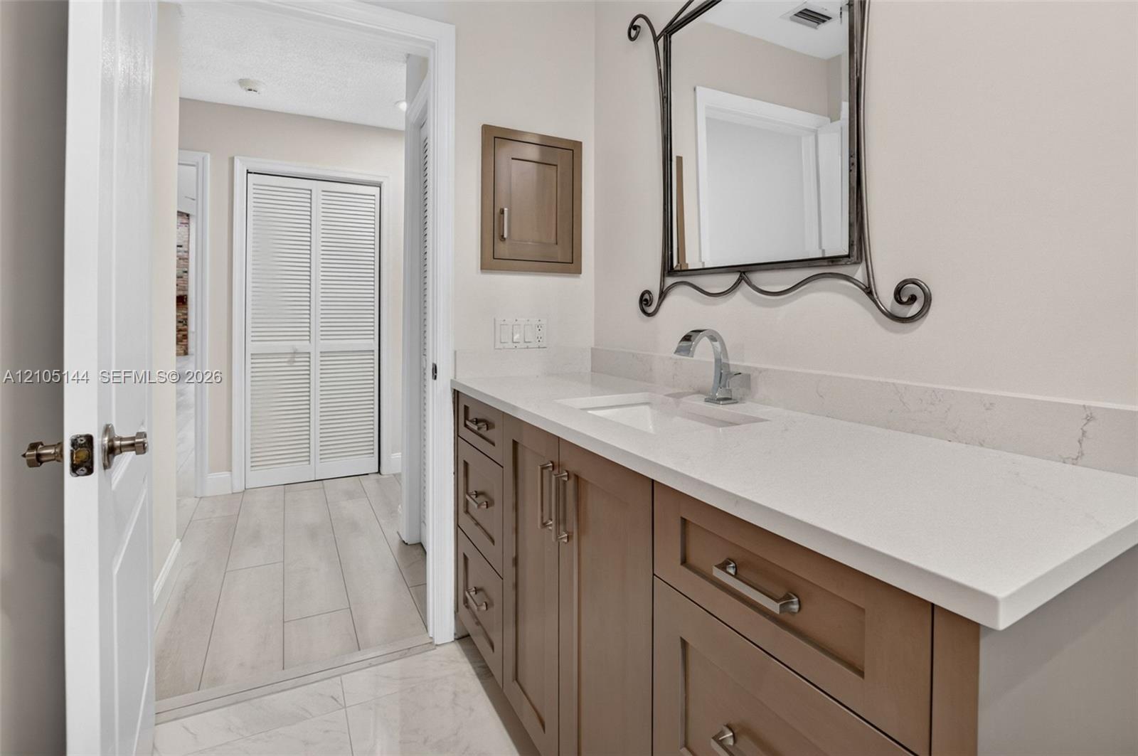 4256 Gleneagles Drive gallery image #60
