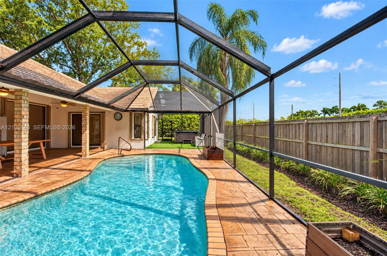 4256 Gleneagles Drive gallery image #73