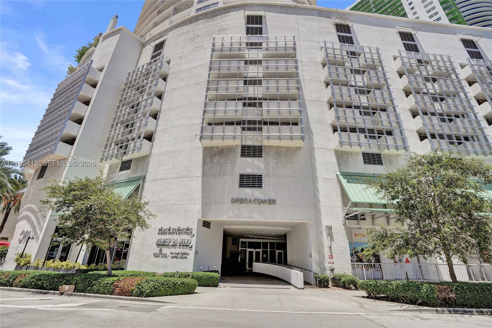 1750 N Bayshore Drive