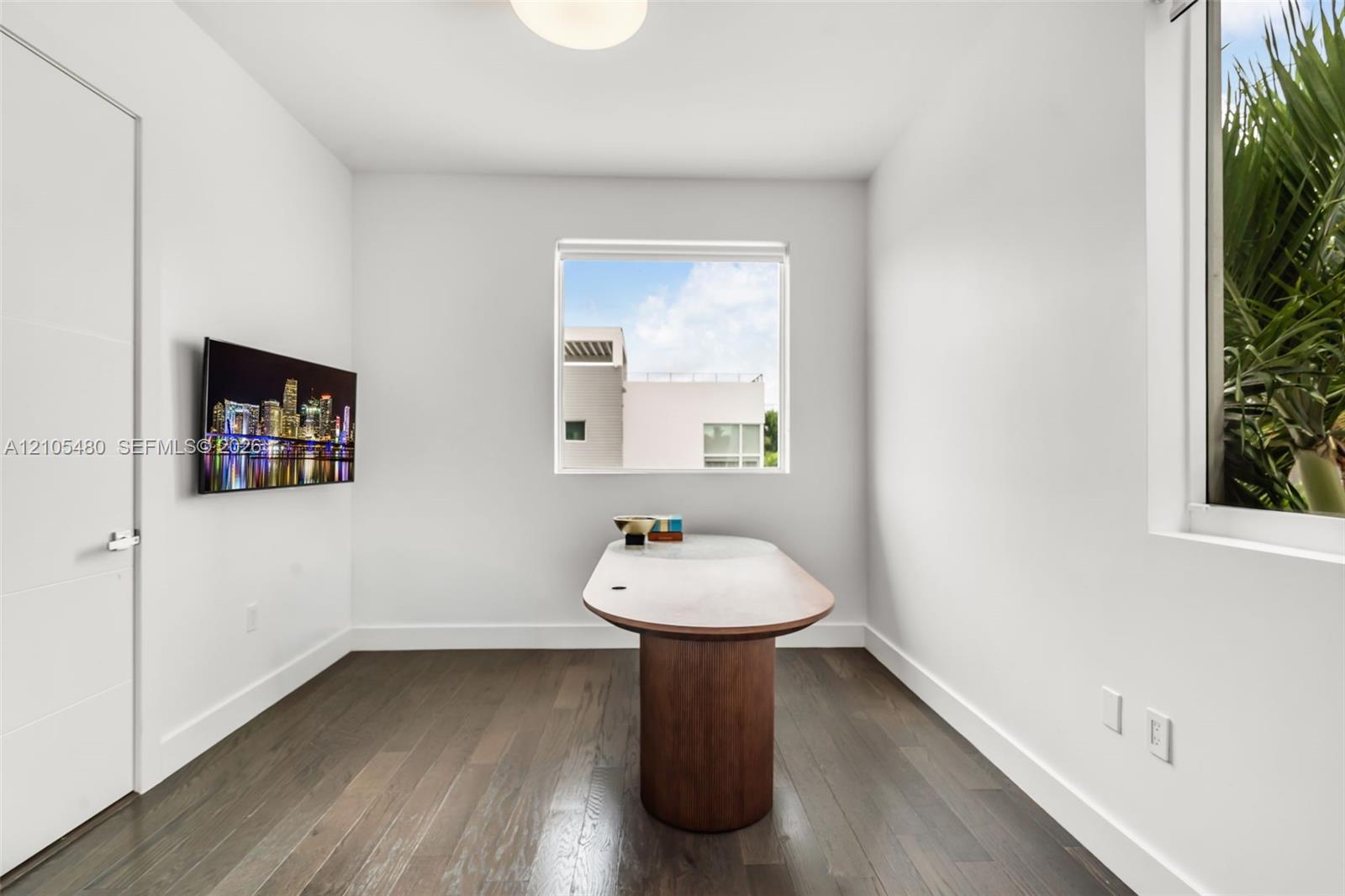 10445 NW 68th Terrace gallery image #29