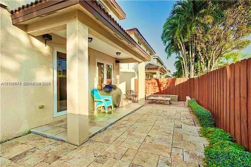 11320 NW 43rd Terrace gallery image #34
