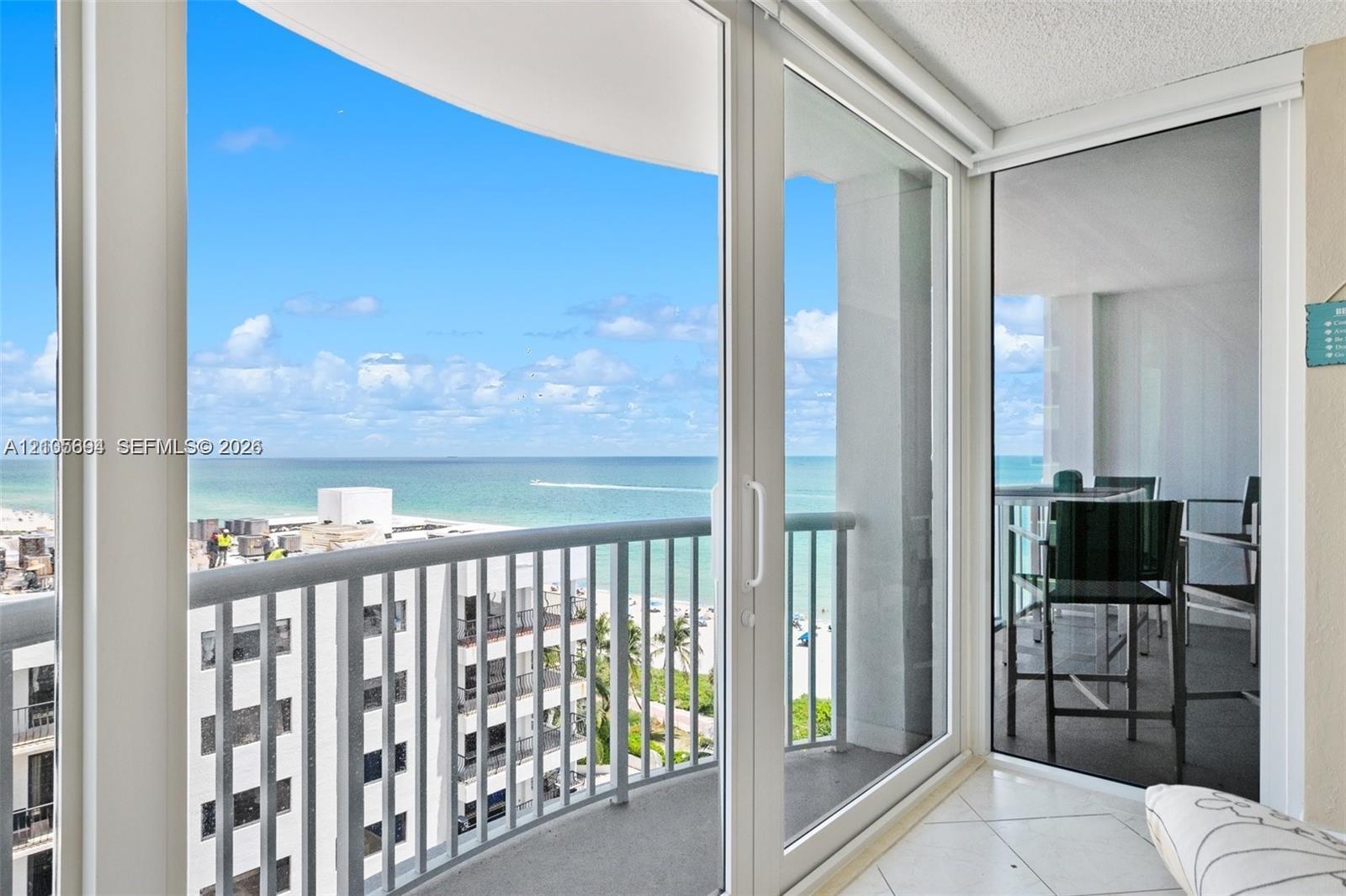 5401 Collins Avenue gallery image #8