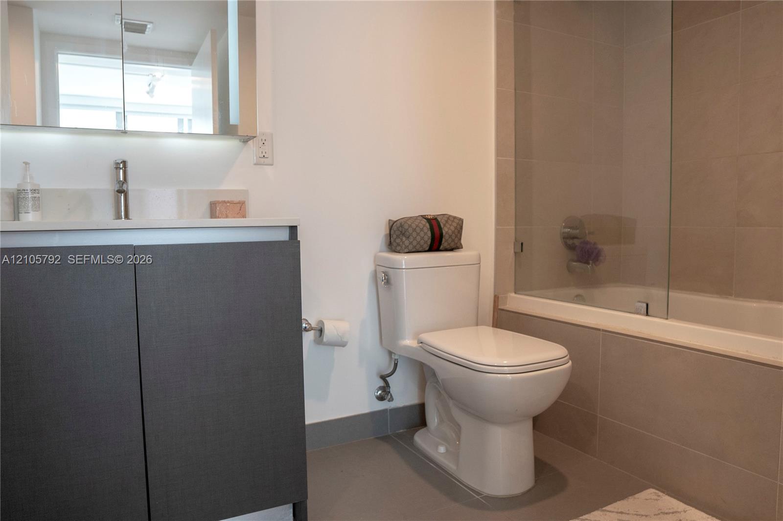 6620 Indian Creek Drive gallery image #10