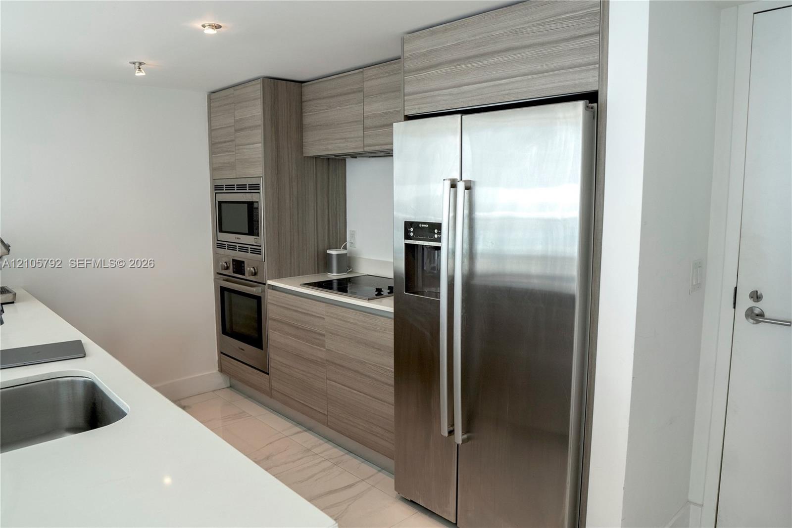6620 Indian Creek Drive gallery image #7
