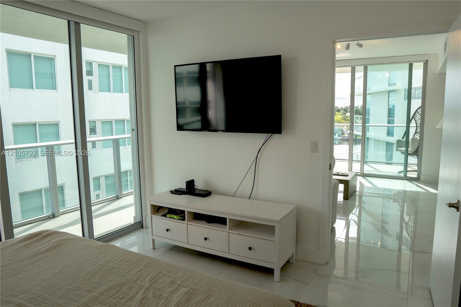 6620 Indian Creek Drive gallery image #8