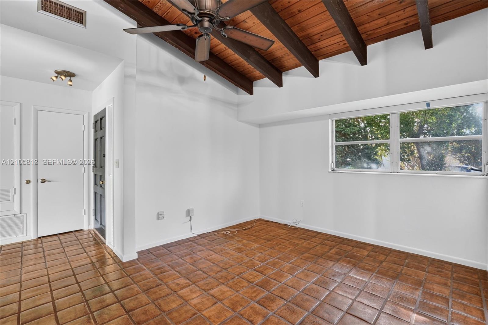 5821 SW 89th Place