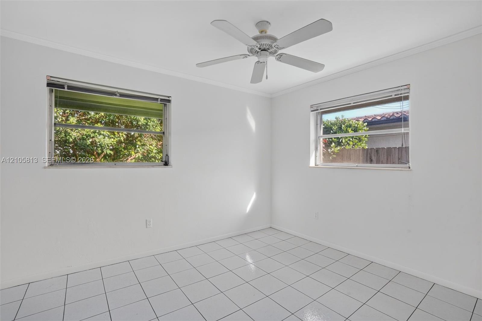 5821 SW 89th Place