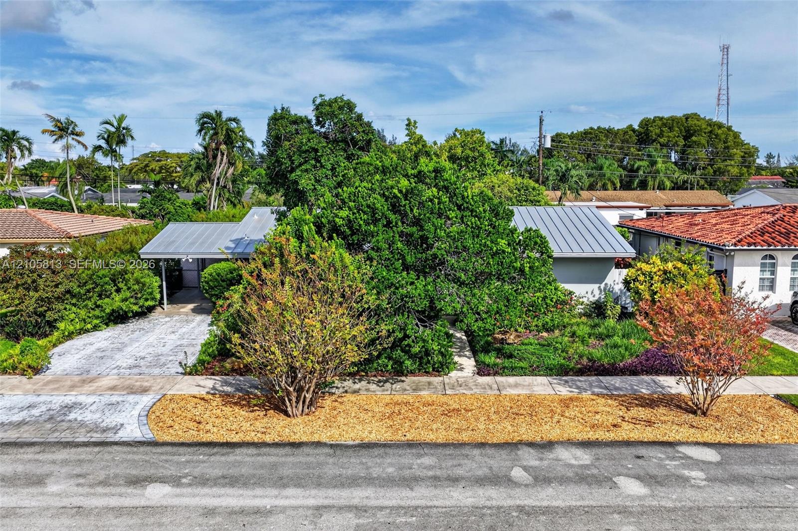 5821 SW 89th Place