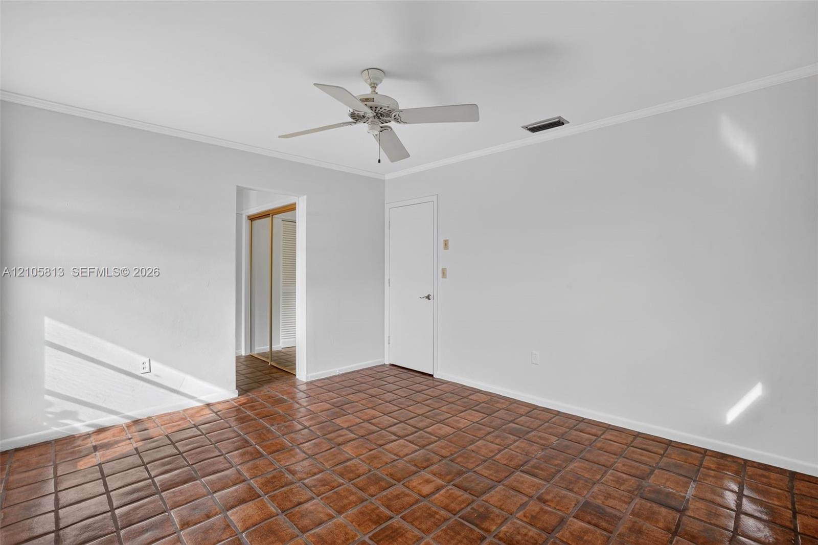 5821 SW 89th Place