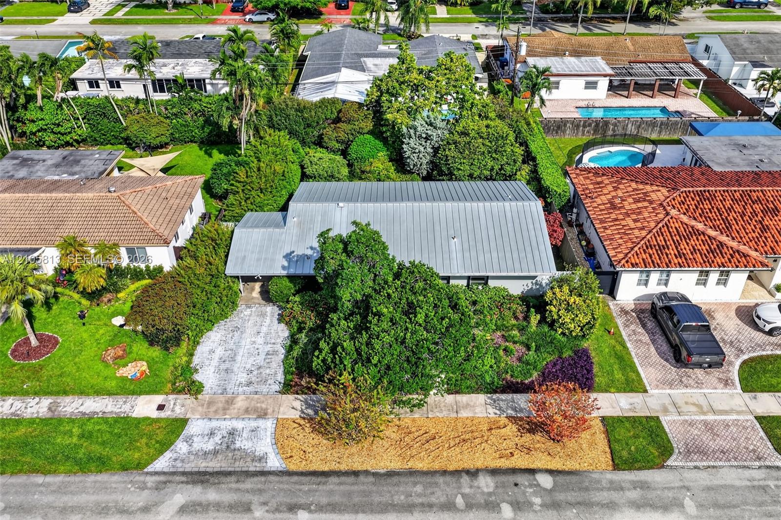 5821 SW 89th Place