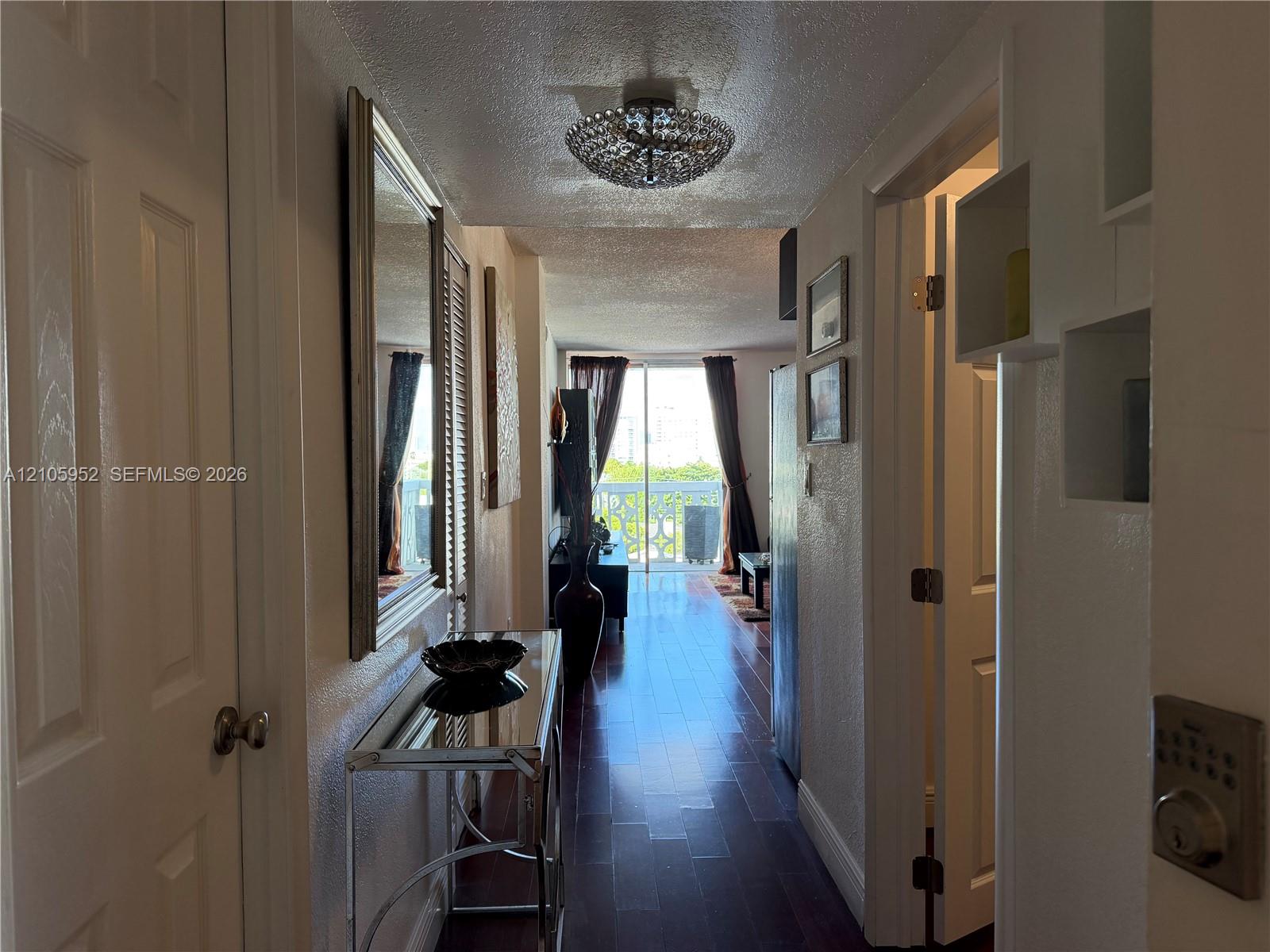 1020 Meridian Avenue gallery image #1