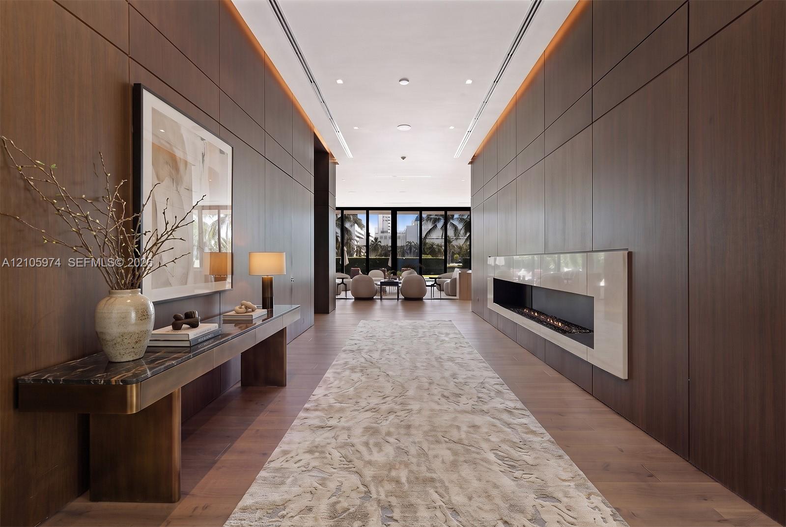 4395 Pine Tree Drive gallery image #10