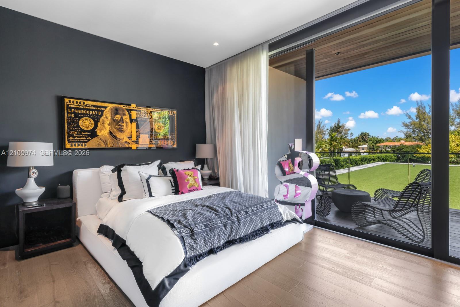 4395 Pine Tree Drive gallery image #17