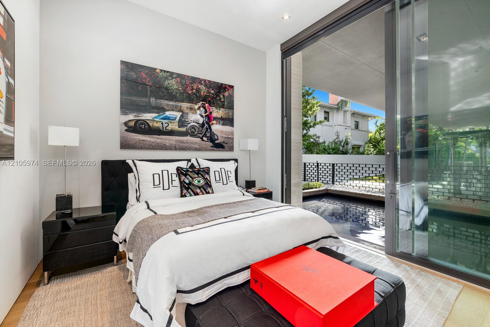 4395 Pine Tree Drive gallery image #23