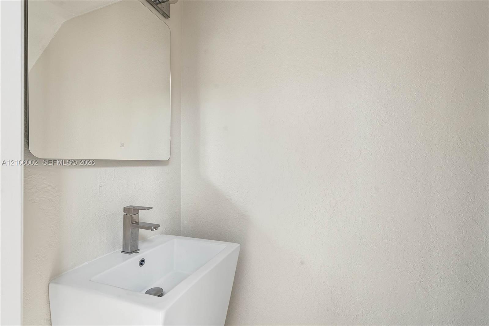 8205 NW 116th Avenue gallery image #14