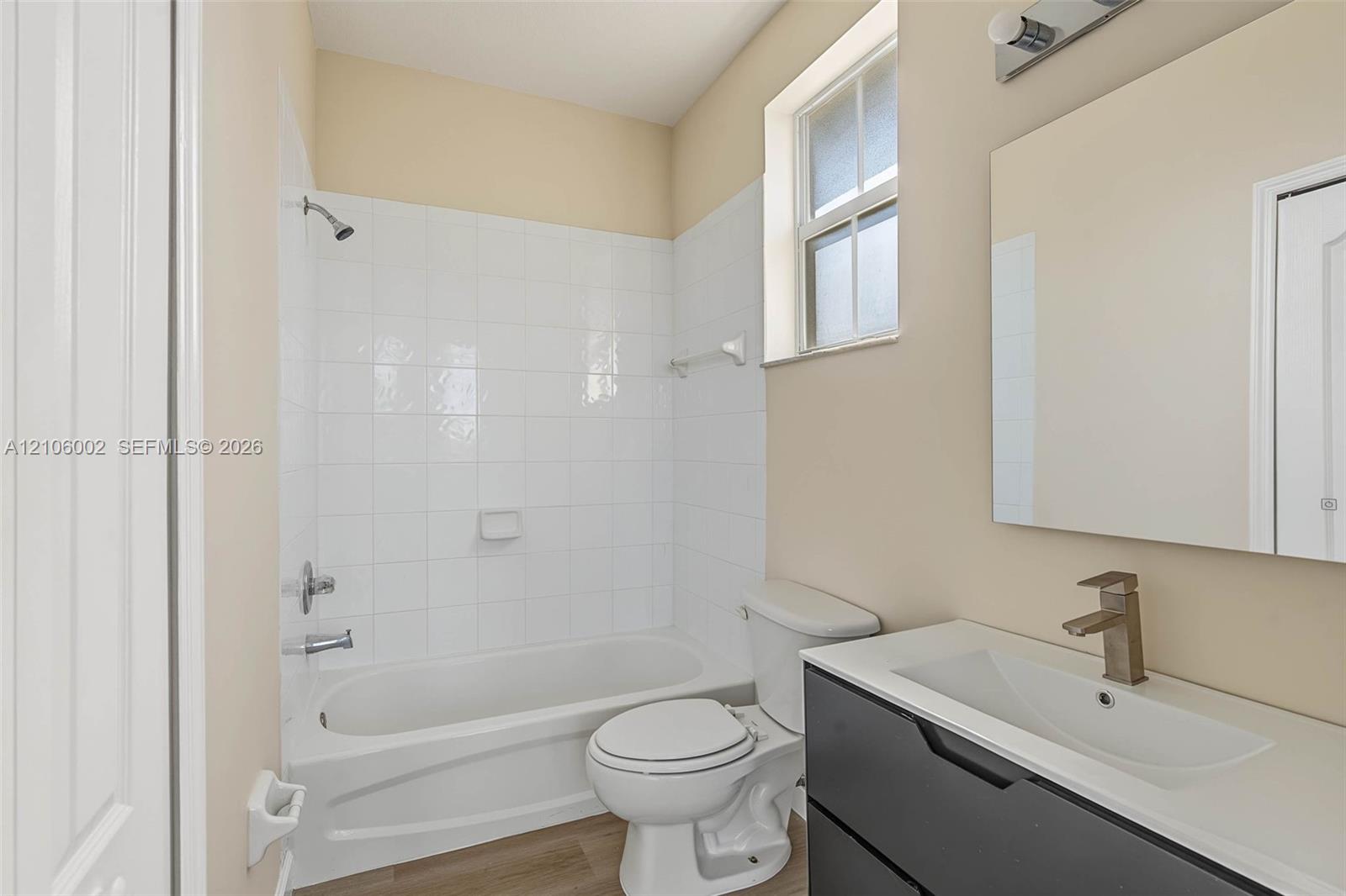 8205 NW 116th Avenue gallery image #25