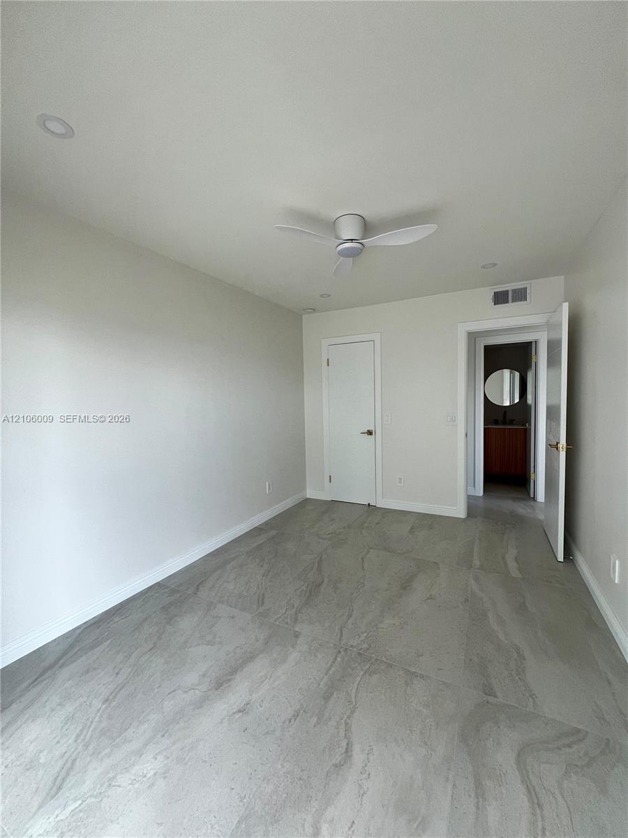 495 Fanshaw L