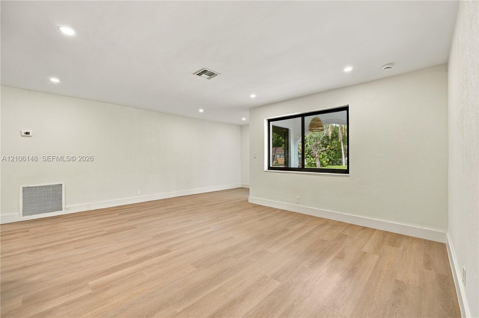 2920 Dorson Way gallery image #6