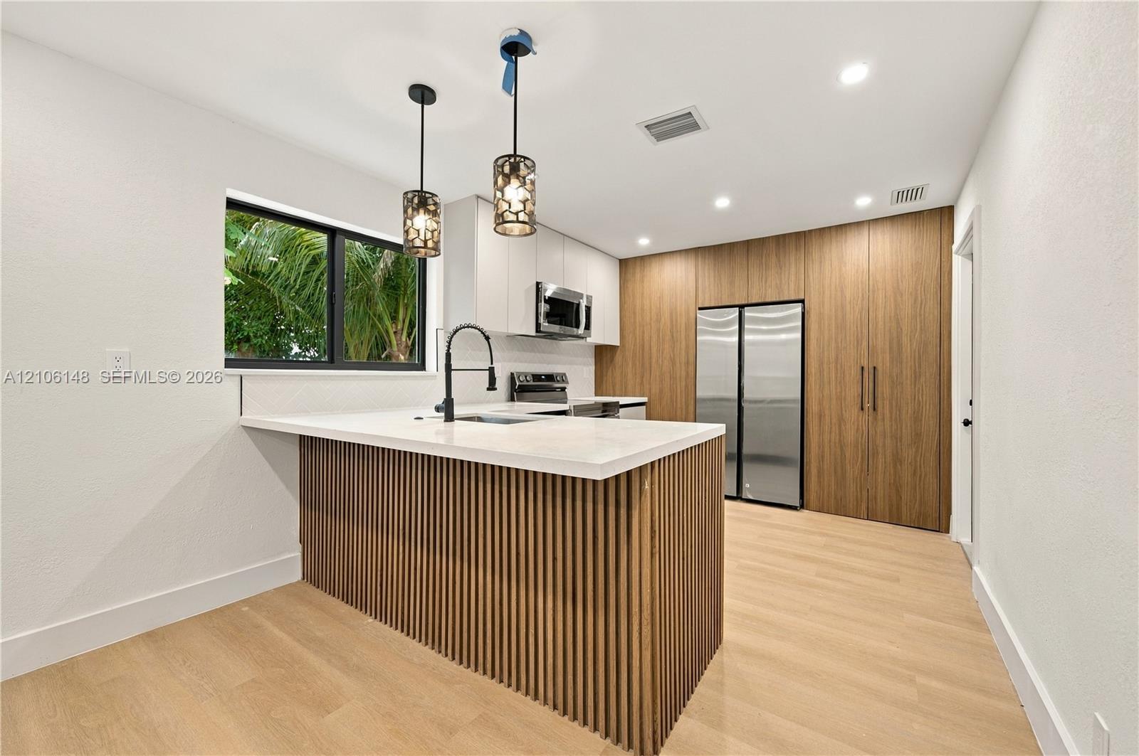 2920 Dorson Way gallery image #9