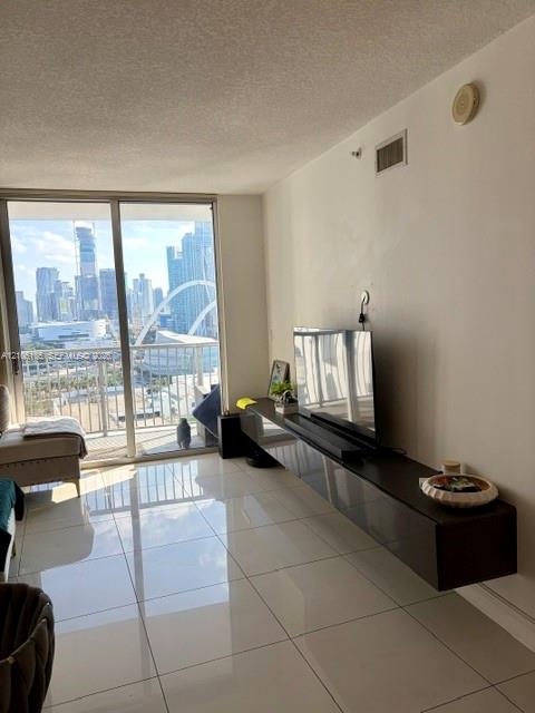 1750 N Bayshore Drive
