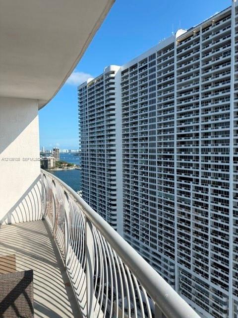 1750 N Bayshore Drive