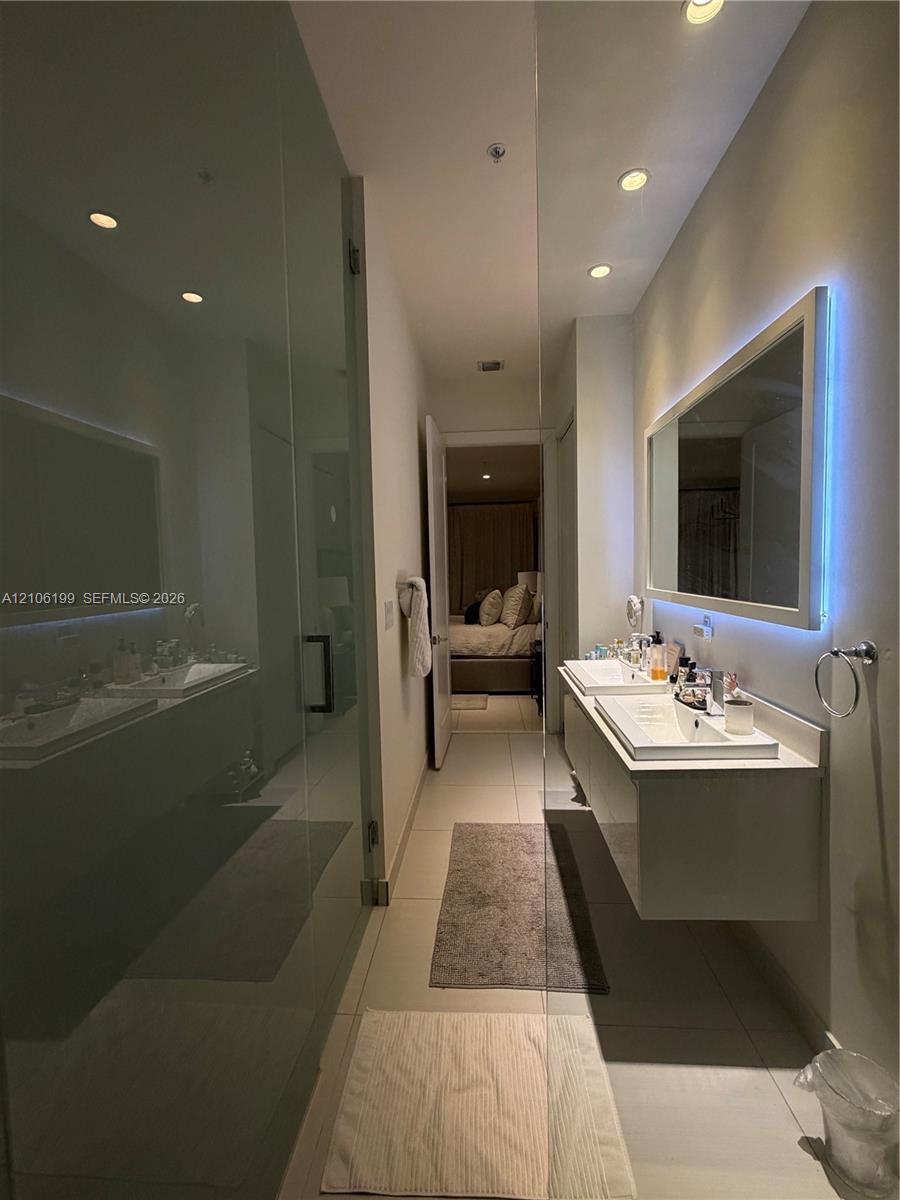 10280 NW 63rd Terrace gallery image #10