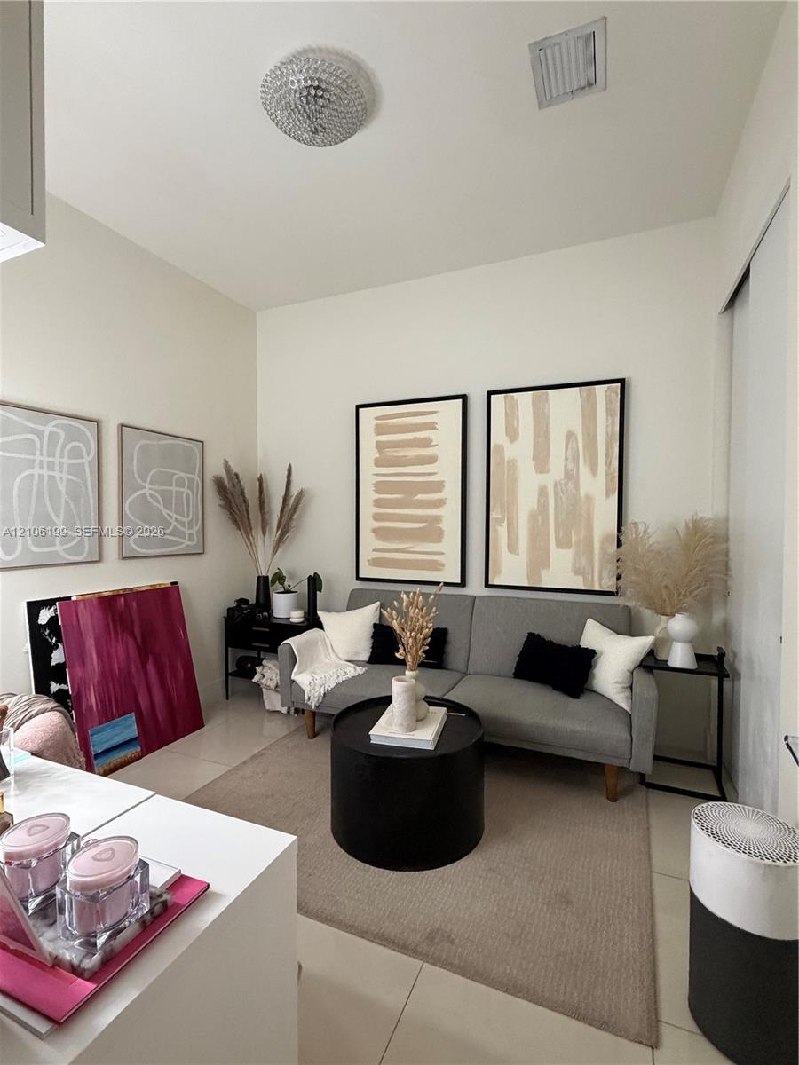 10280 NW 63rd Terrace gallery image #24