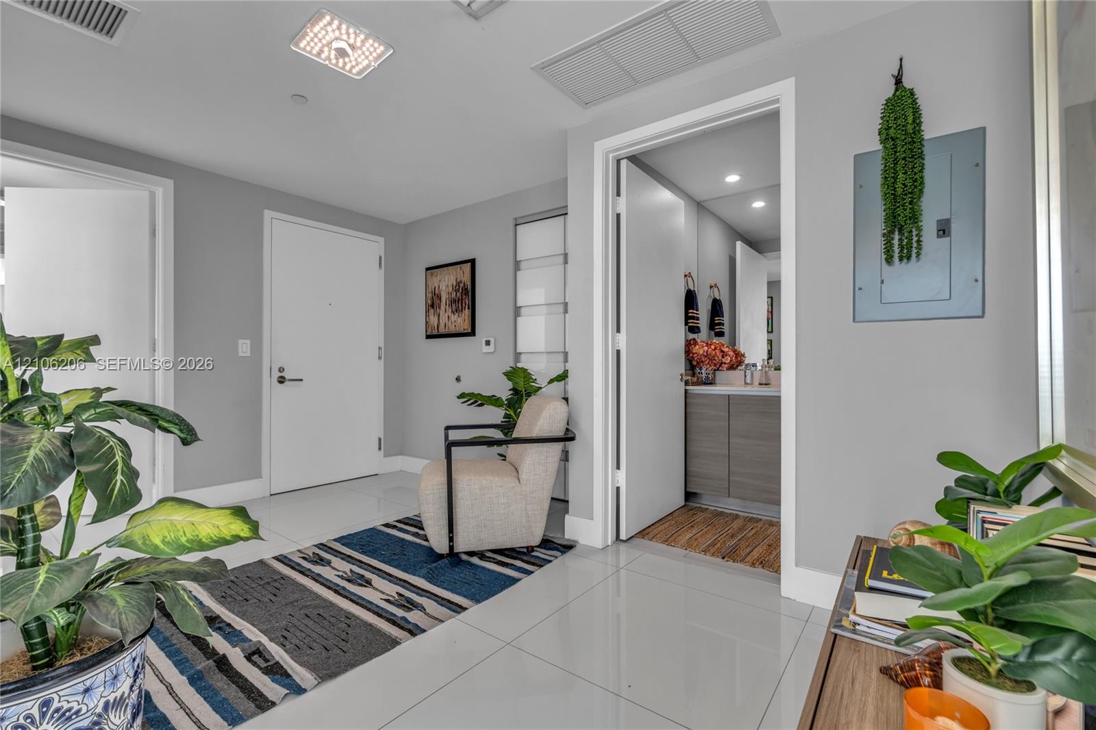 460 NE 28th Street