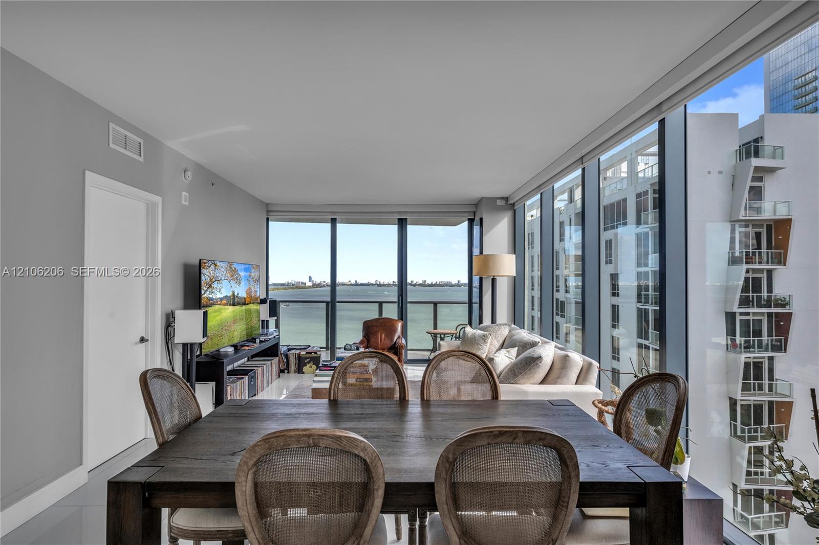 460 NE 28th Street
