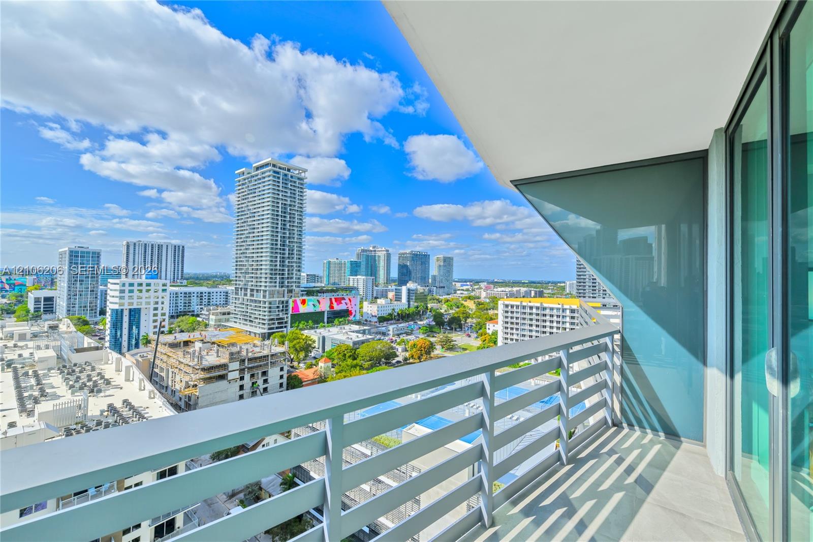 460 NE 28th Street