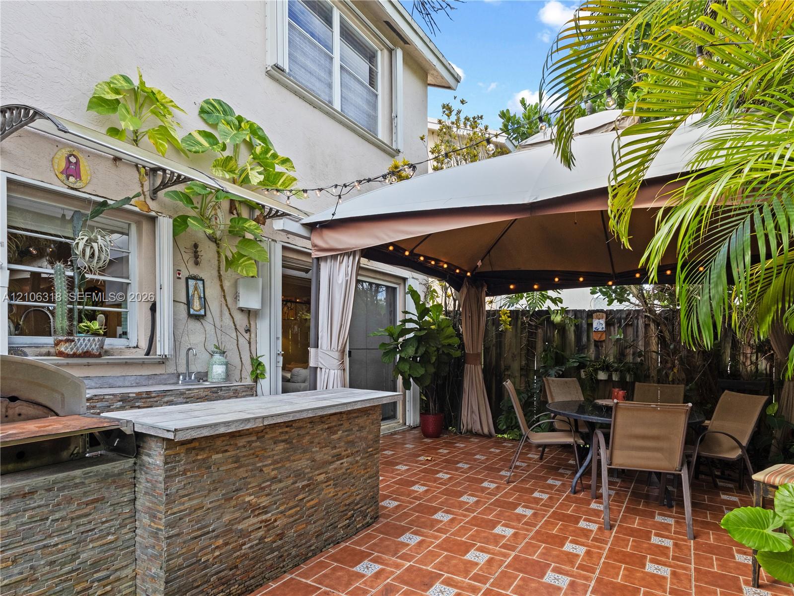 9921 NW 51st Lane gallery image #38