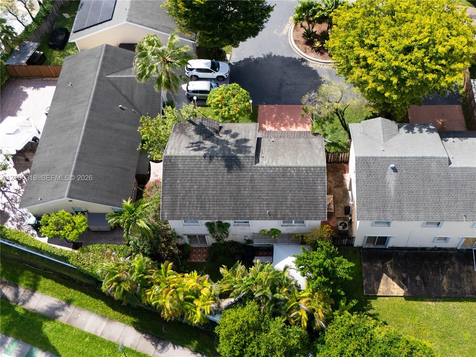 9921 NW 51st Lane gallery image #45