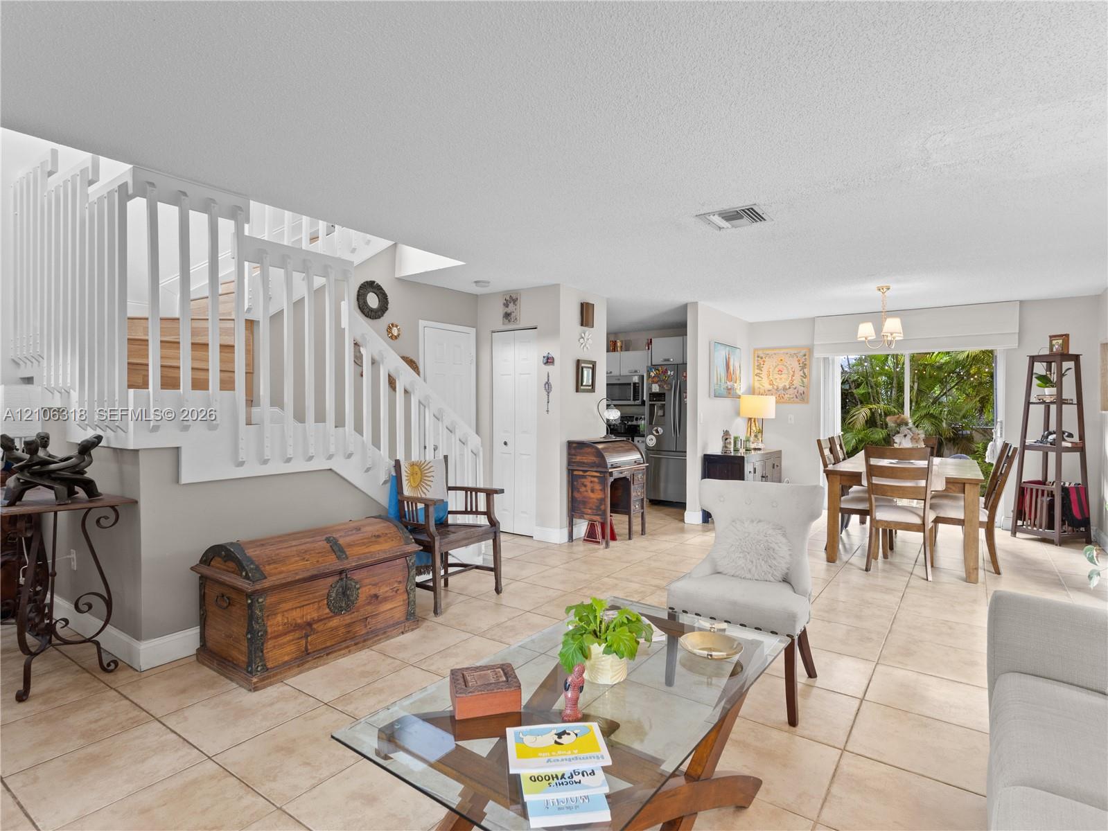 9921 NW 51st Lane gallery image #8