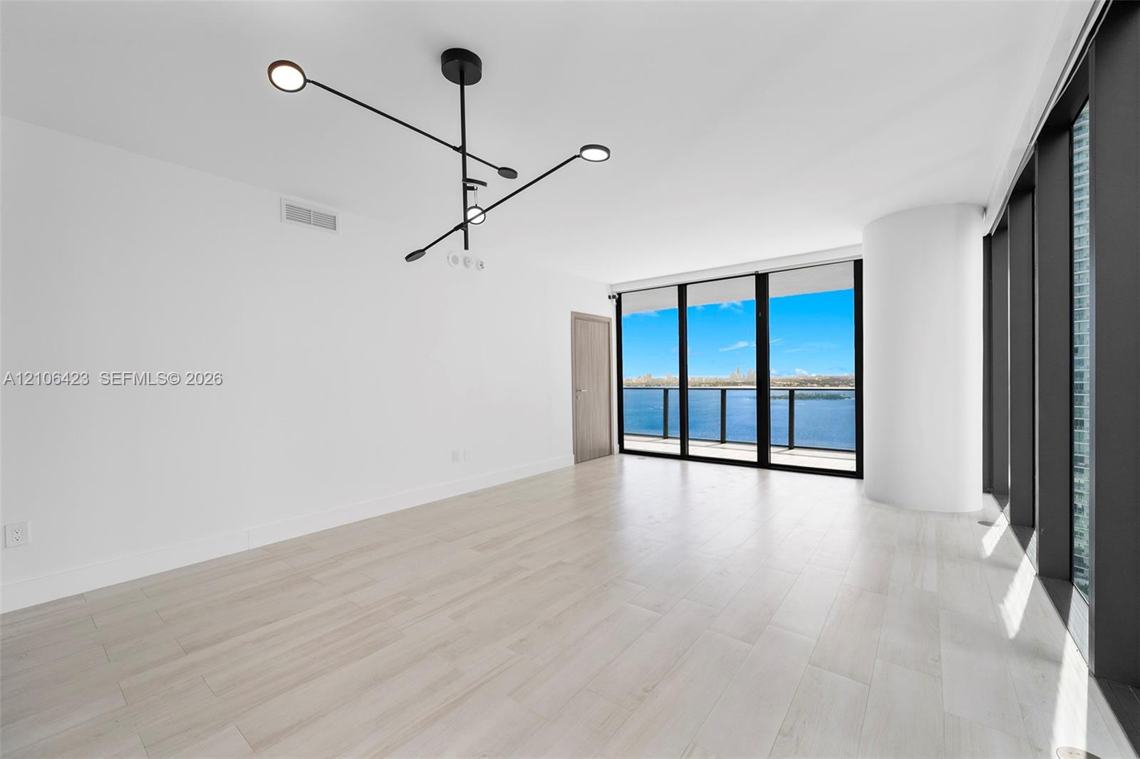 650 NE 32nd Street