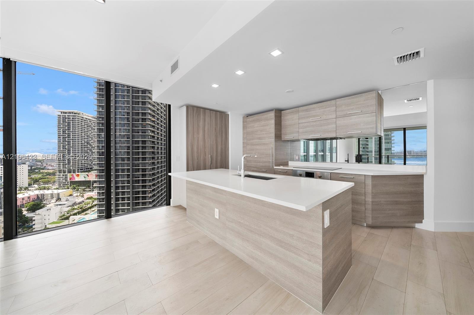 650 NE 32nd Street