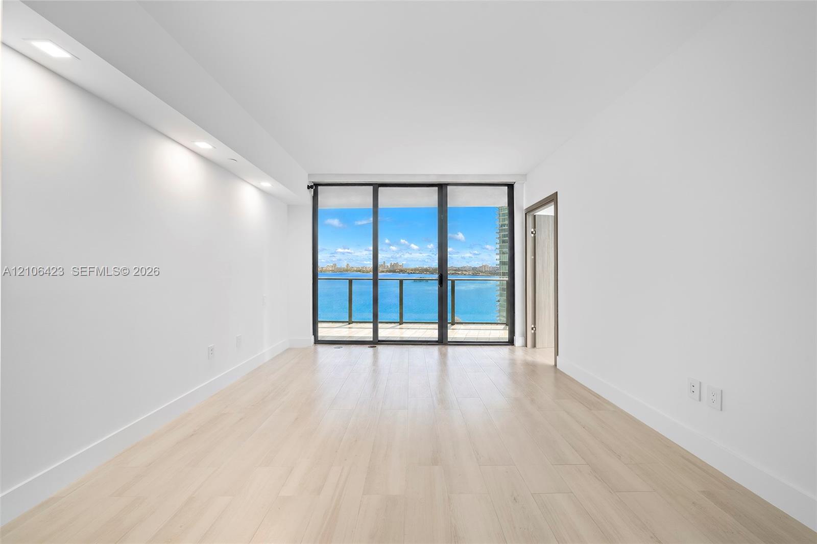 650 NE 32nd Street