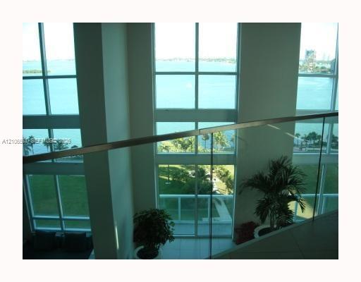 1900 N Bayshore Drive