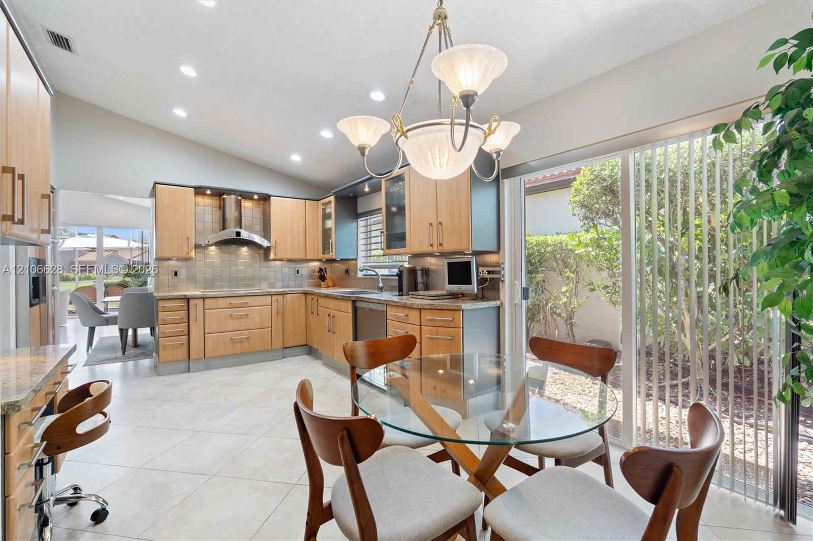 7259 Via Palomar