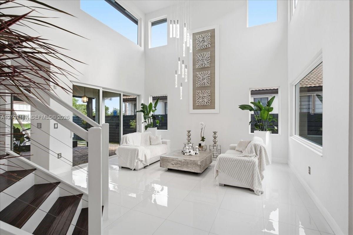 7863 NW 111th Court gallery image #17