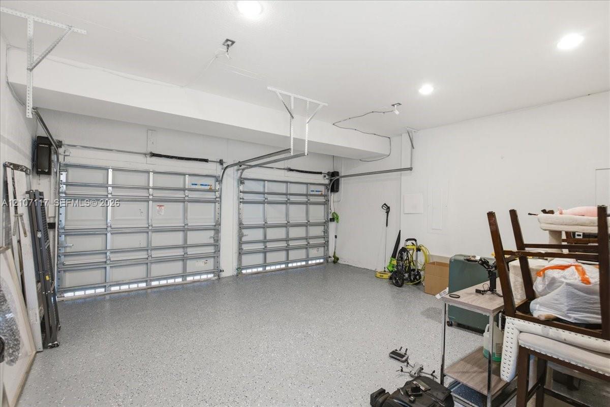 7863 NW 111th Court gallery image #51