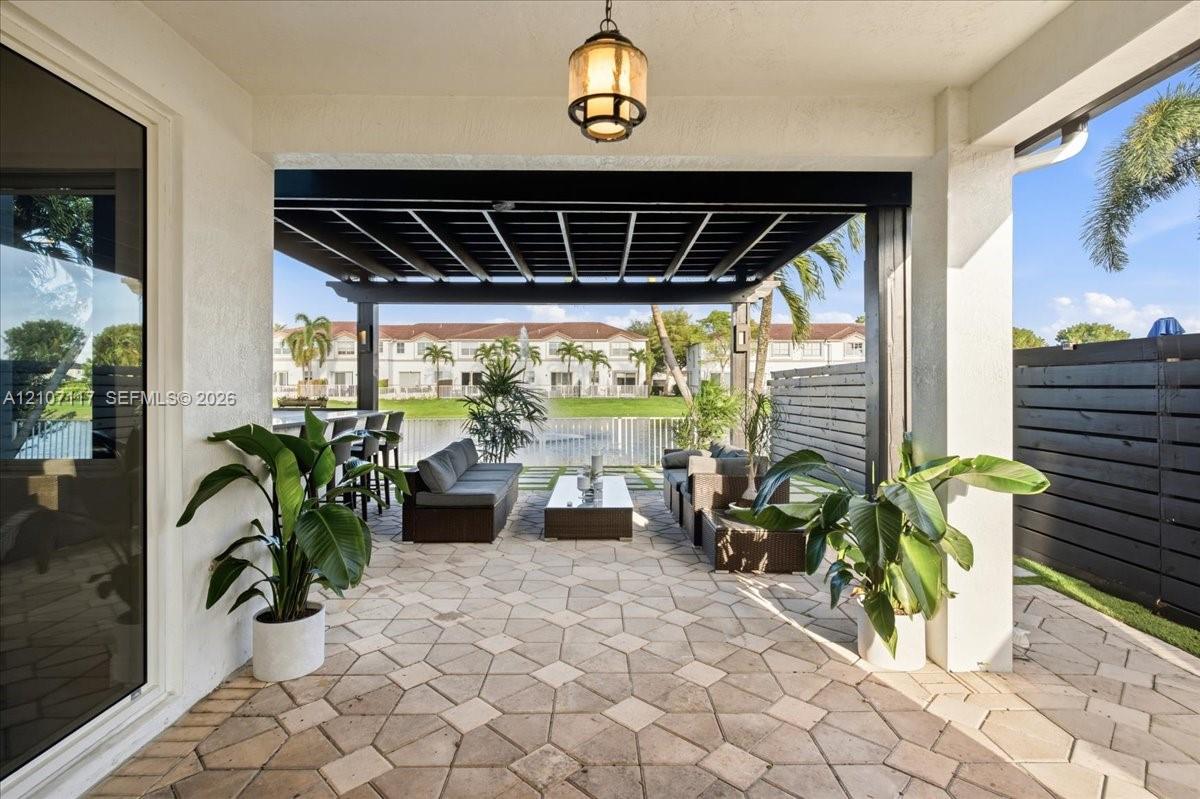 7863 NW 111th Court gallery image #53