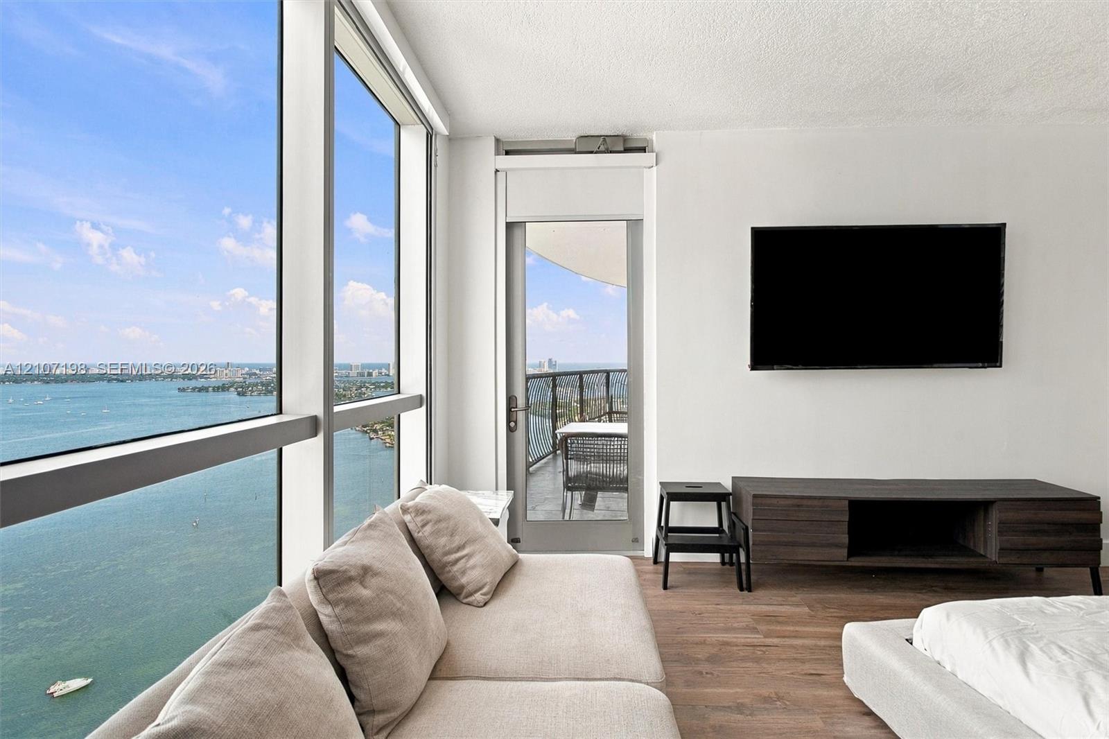 1750 N Bayshore Drive