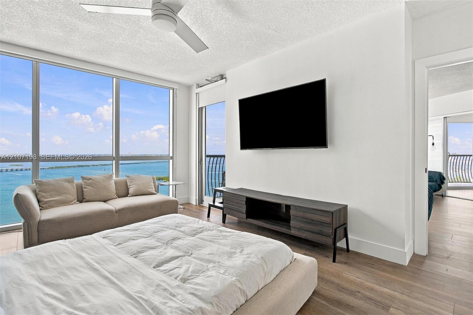 1750 N Bayshore Drive