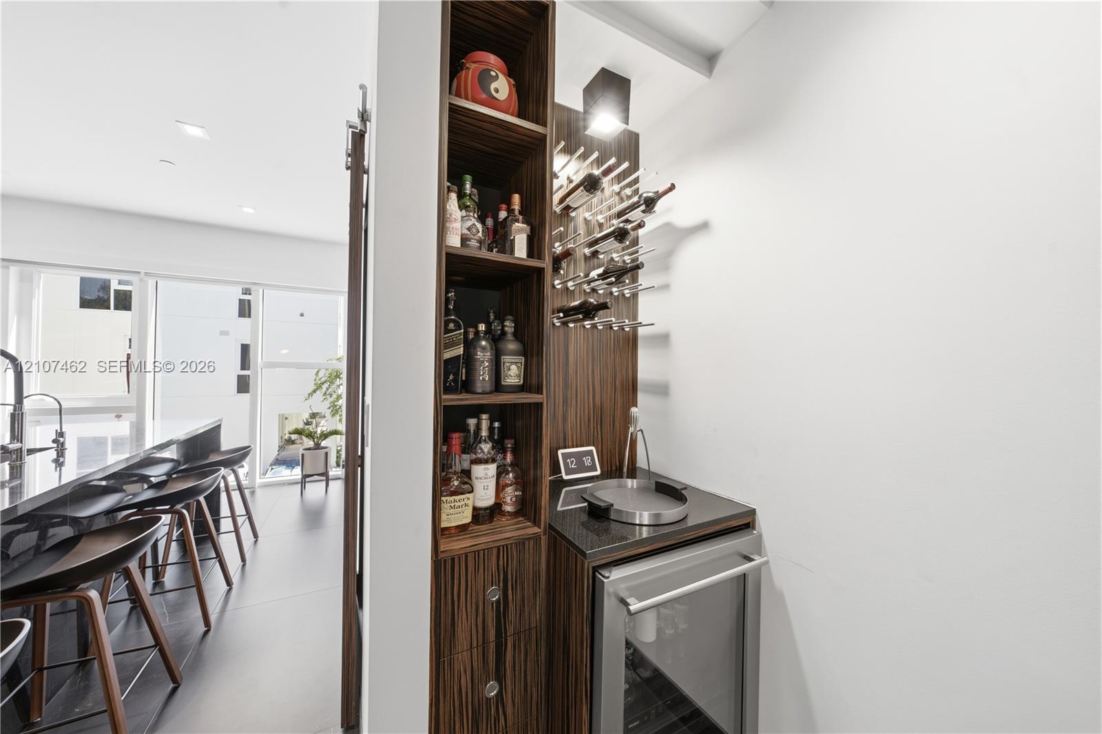 455 NE 39th Street