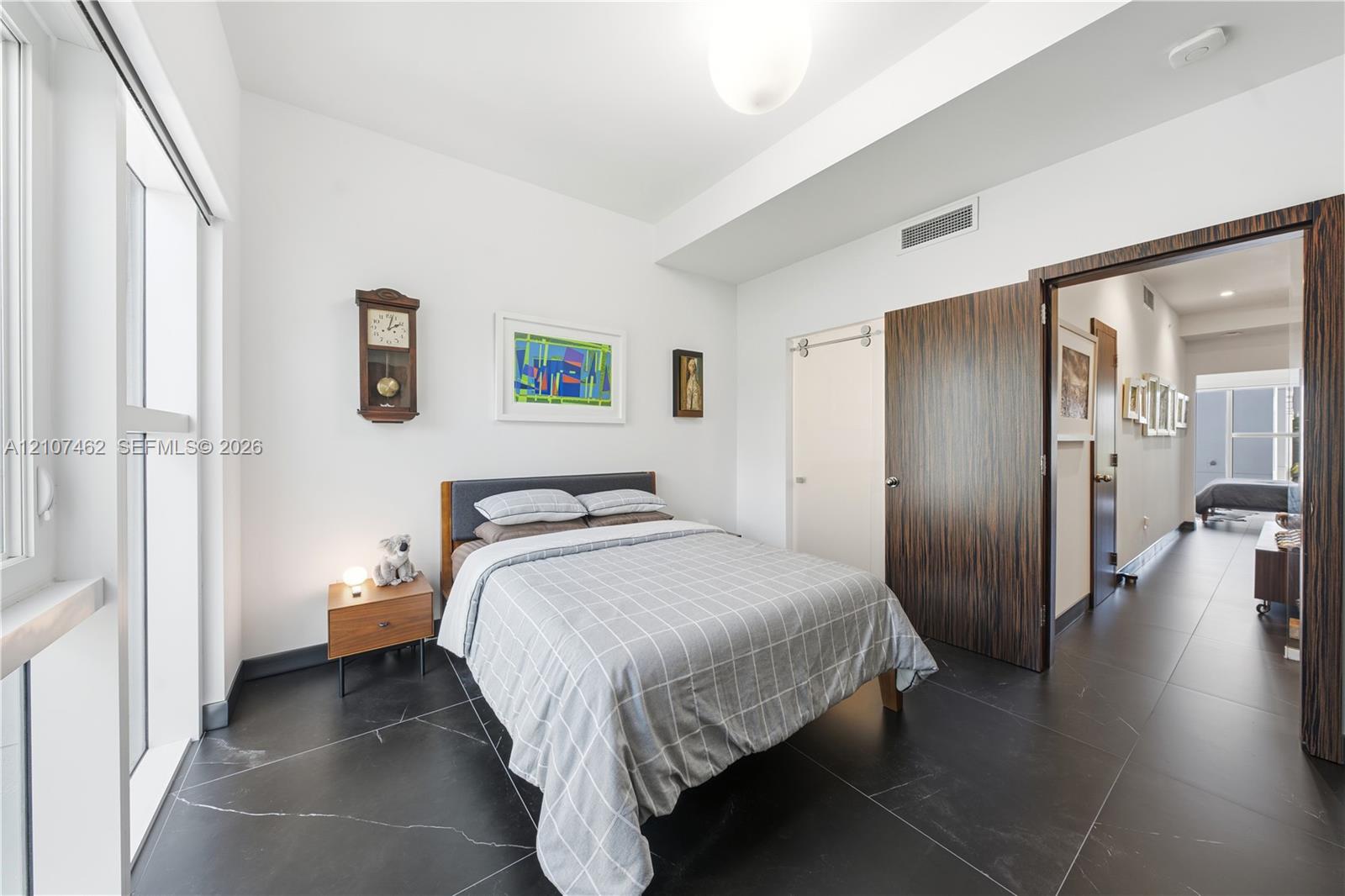 455 NE 39th Street