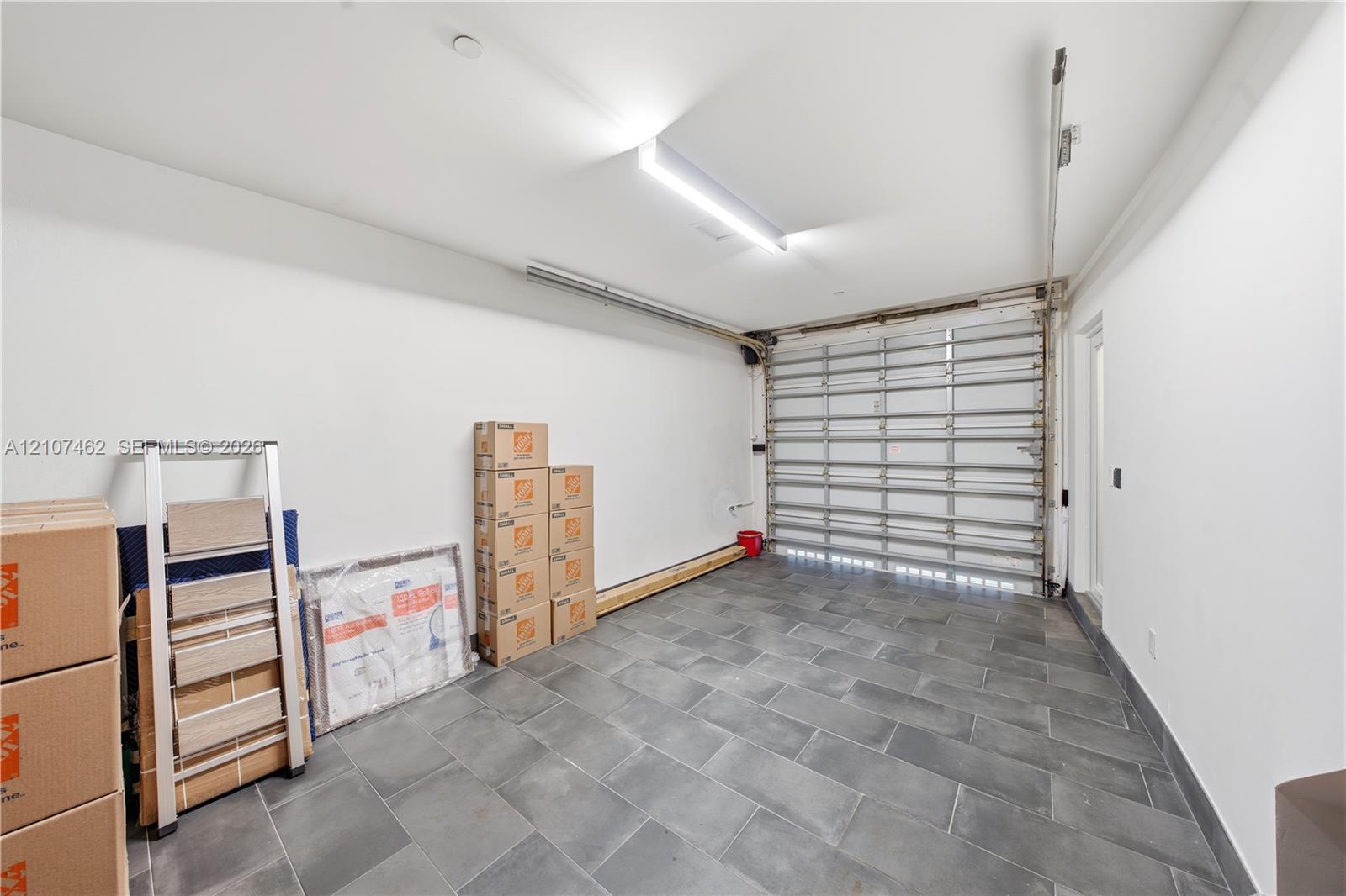 455 NE 39th Street
