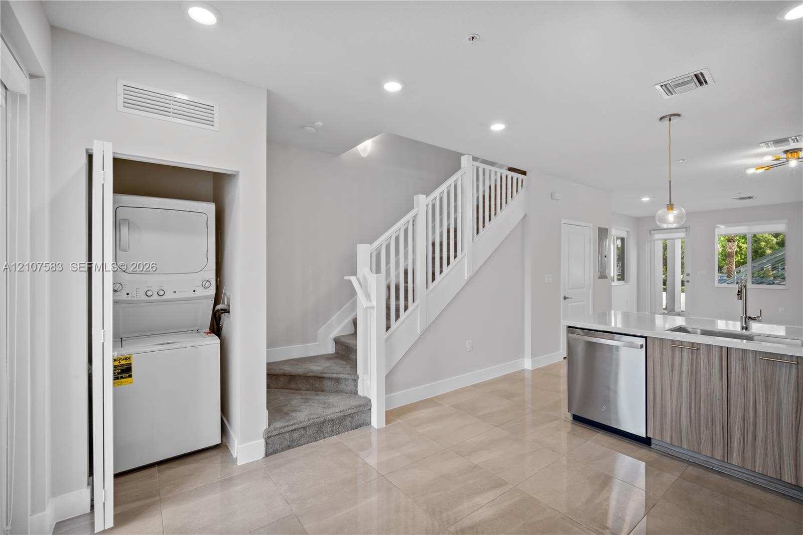 10270 NW 66th Street gallery image #11