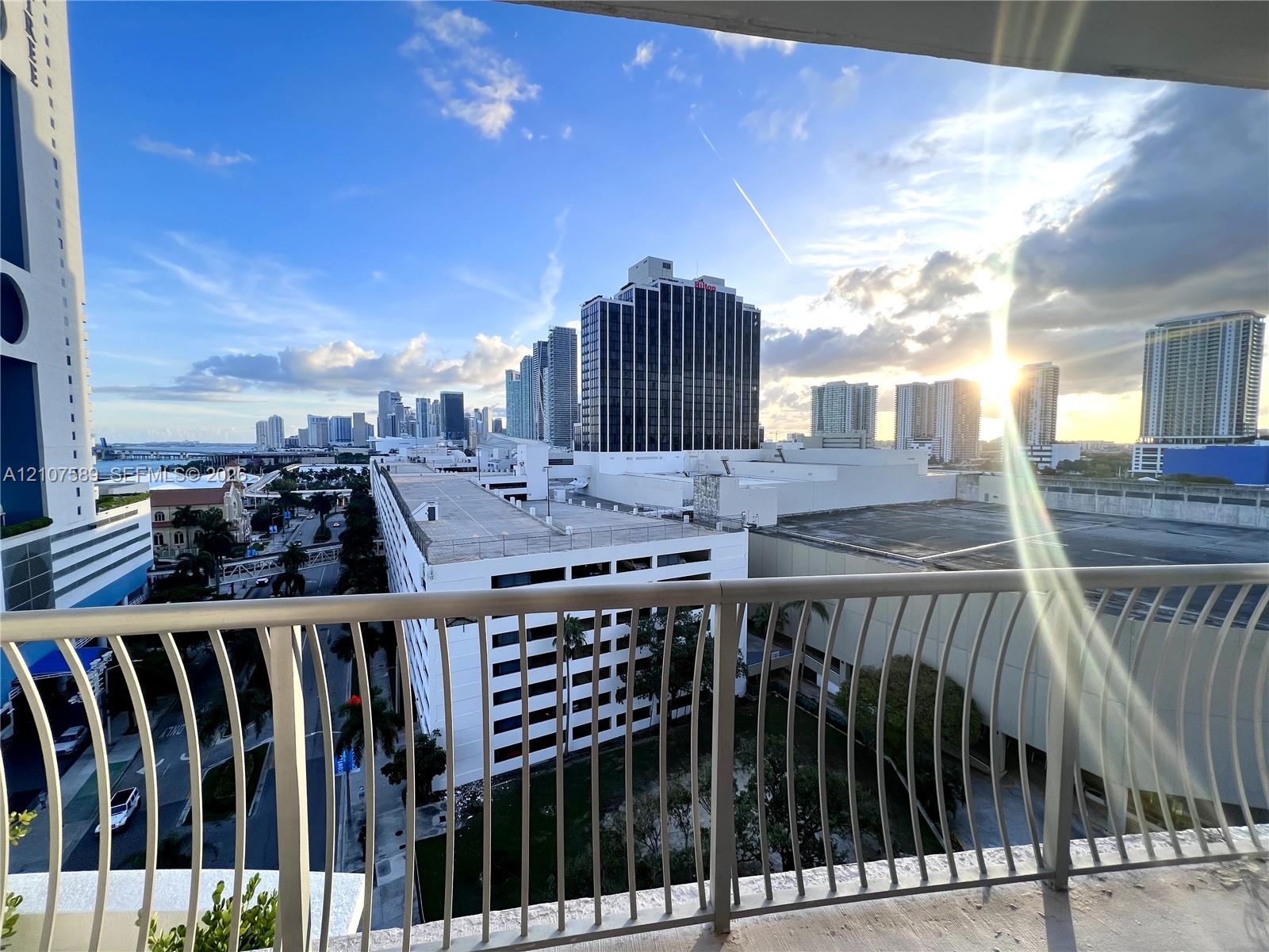 1750 N Bayshore Drive